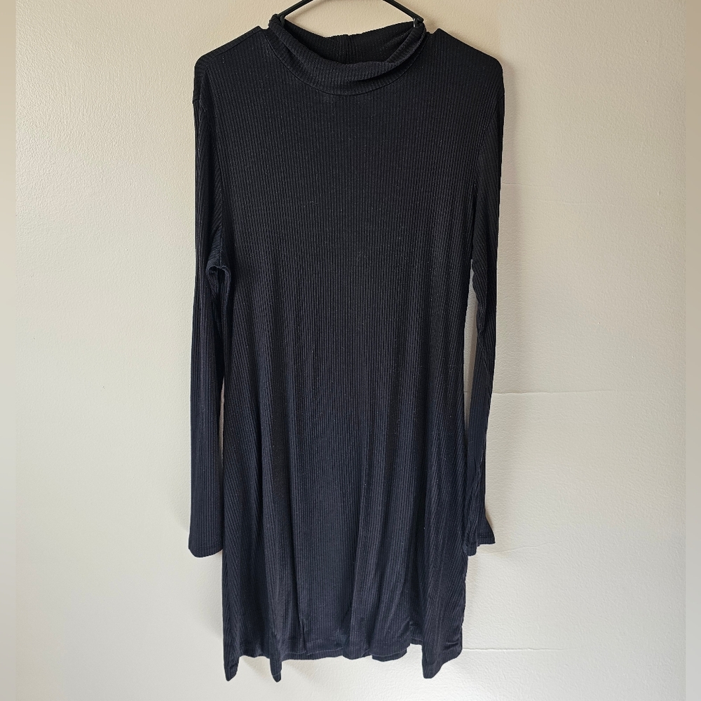 H&M Divided Size L Black Turtleneck Ribbed Dress